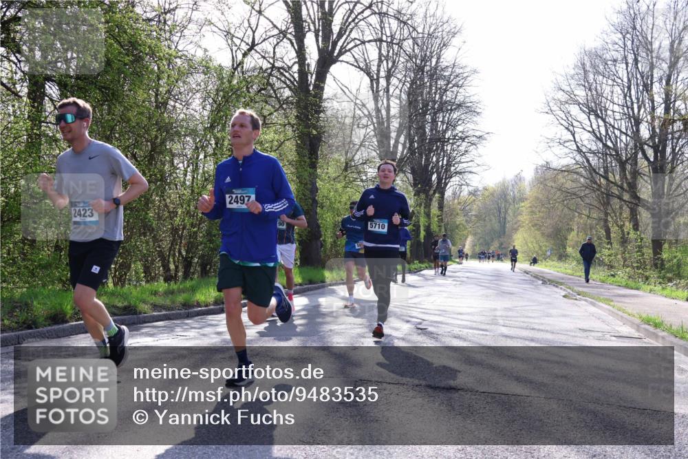 12.04.2026 - 45. Internationalen Wilhelmsburger Insellauf Yannick Fuchs http://msf.ph/oto/9483535 12.04.2026 10:24:57 Laufen 2423, 2497, 5710 meine-sportfotos.de