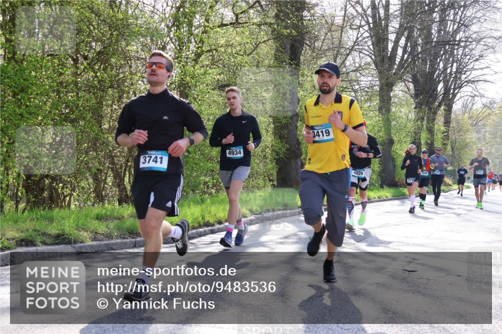 12.04.2026 - 45. Internationalen Wilhelmsburger Insellauf Yannick Fuchs http://msf.ph/oto/9483536 12.04.2026 10:32:30 Laufen 3741, 4934, 3419, 4829, 377, 5751 meine-sportfotos.de