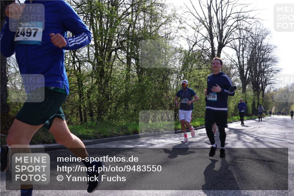 12.04.2026 - 45. Internationalen Wilhelmsburger Insellauf Yannick Fuchs http://msf.ph/oto/9483550 12.04.2026 10:24:58 Laufen 2497, 4190, 5710 meine-sportfotos.de