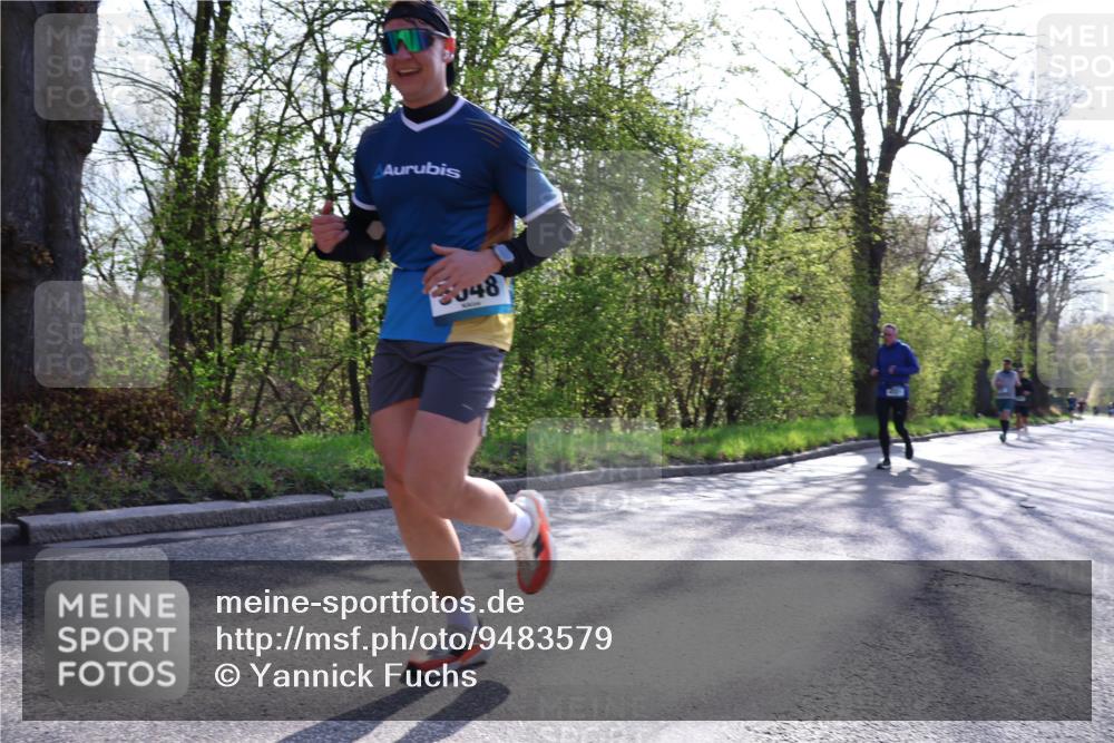 12.04.2026 - 45. Internationalen Wilhelmsburger Insellauf Yannick Fuchs http://msf.ph/oto/9483579 12.04.2026 10:25:00 Laufen 3048 meine-sportfotos.de