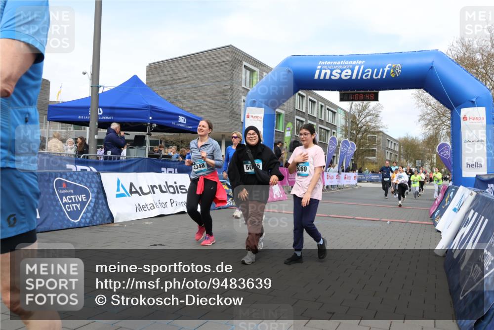 12.04.2026 - 45. Internationalen Wilhelmsburger Insellauf Strokosch-Dieckow http://msf.ph/oto/9483639 12.04.2026 13:22:48 Ziel 5080, 4348, 5085, 3603, 3602, 5092, 2246, 5192, 5171, 3162, 4443 meine-sportfotos.de