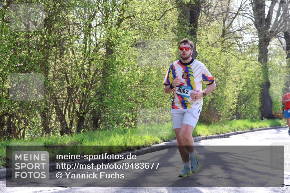 12.04.2026 - 45. Internationalen Wilhelmsburger Insellauf Yannick Fuchs http://msf.ph/oto/9483677 12.04.2026 10:32:44 Laufen 4062 meine-sportfotos.de