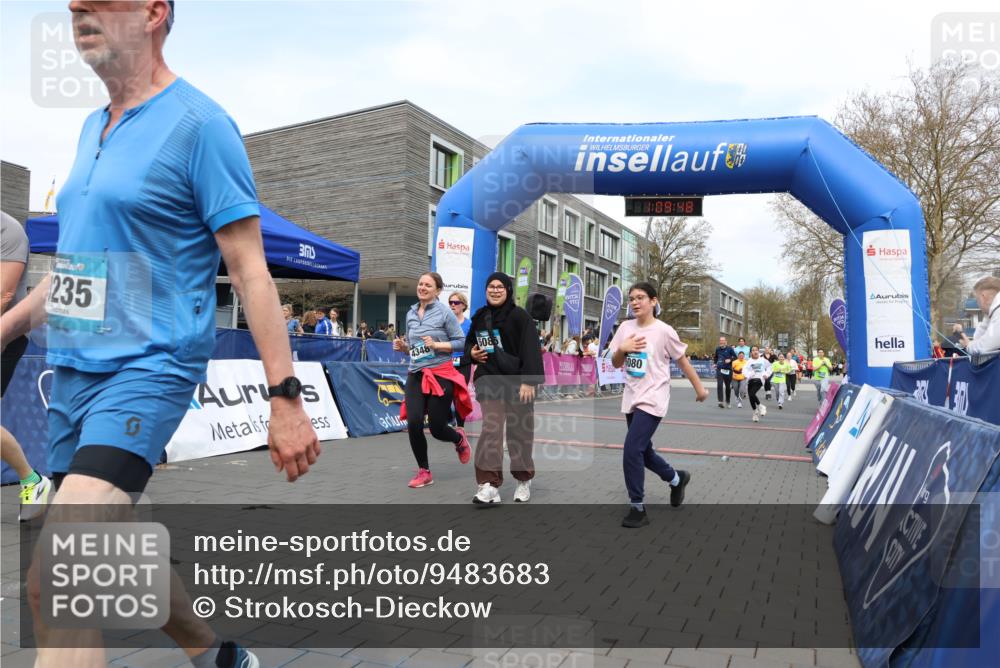 12.04.2026 - 45. Internationalen Wilhelmsburger Insellauf Strokosch-Dieckow http://msf.ph/oto/9483683 12.04.2026 13:22:48 Ziel 5080, 4348, 5085, 3603, 3602, 5092, 2246, 5192, 5171, 3162, 4443 meine-sportfotos.de