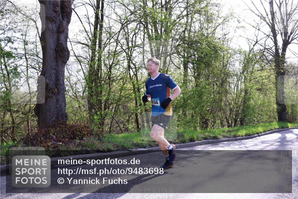 12.04.2026 - 45. Internationalen Wilhelmsburger Insellauf Yannick Fuchs http://msf.ph/oto/9483698 12.04.2026 10:25:17 Laufen 036 meine-sportfotos.de