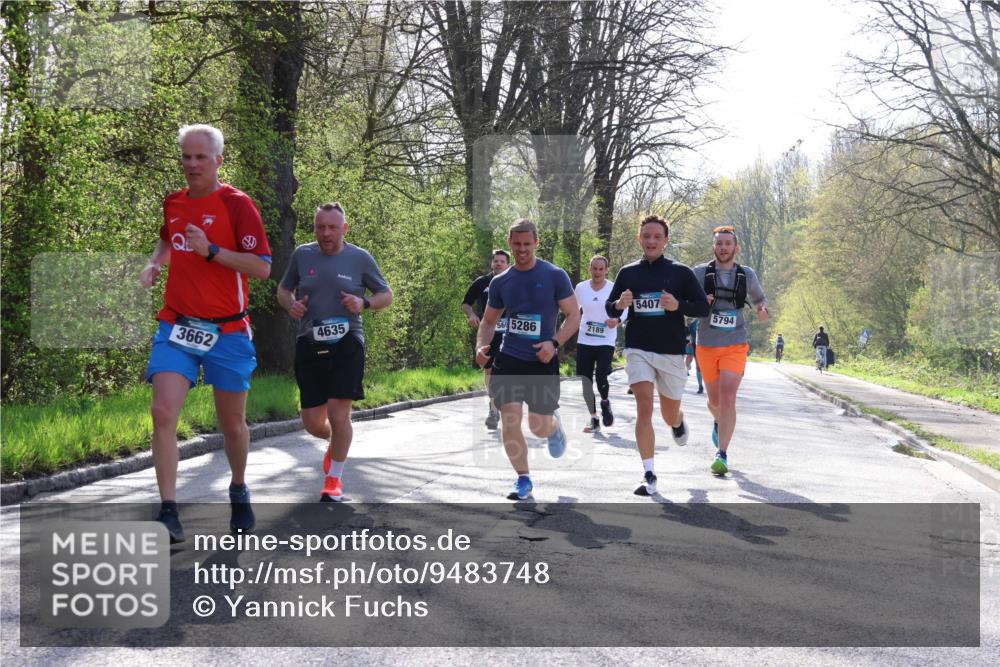 12.04.2026 - 45. Internationalen Wilhelmsburger Insellauf Yannick Fuchs http://msf.ph/oto/9483748 12.04.2026 10:32:49 Laufen 3662, 4635, 56, 5286, 2189, 5407, 5794 meine-sportfotos.de