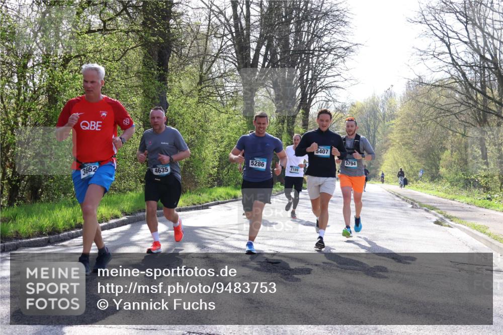 12.04.2026 - 45. Internationalen Wilhelmsburger Insellauf Yannick Fuchs http://msf.ph/oto/9483753 12.04.2026 10:32:49 Laufen 3662, 5286, 2189, 4635, 5407, 5794 meine-sportfotos.de