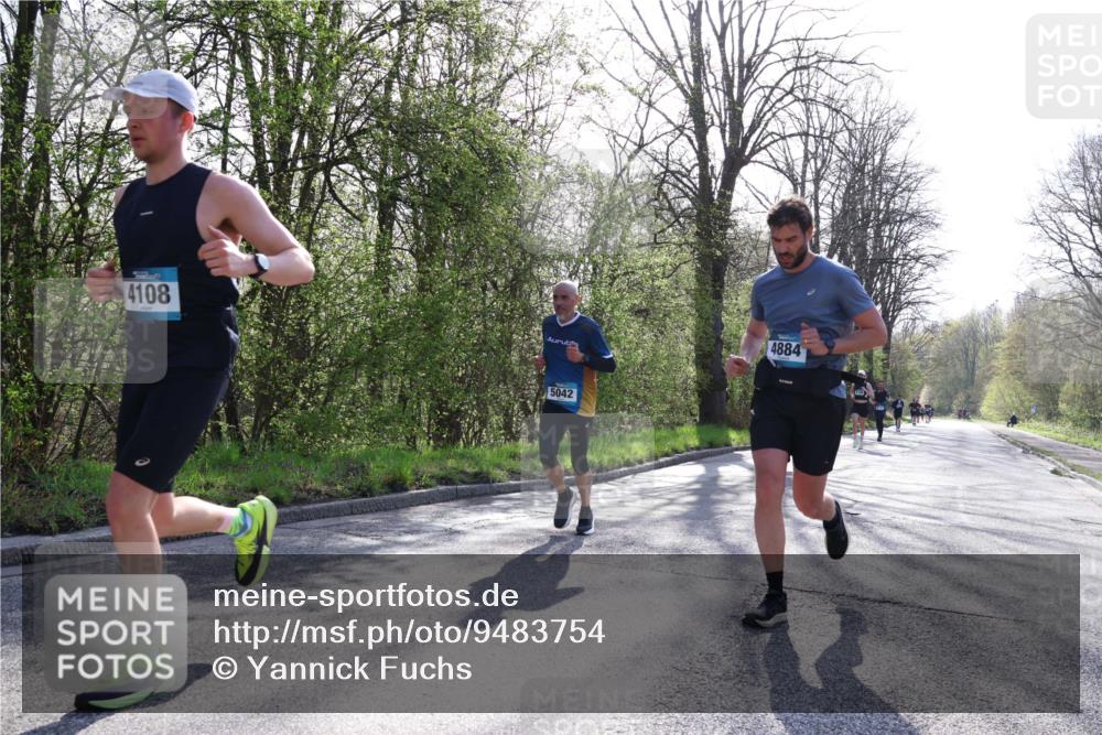 12.04.2026 - 45. Internationalen Wilhelmsburger Insellauf Yannick Fuchs http://msf.ph/oto/9483754 12.04.2026 10:25:28 Laufen 4108, 4884, 5042 meine-sportfotos.de