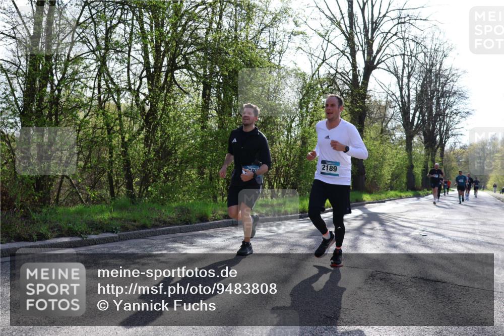 12.04.2026 - 45. Internationalen Wilhelmsburger Insellauf Yannick Fuchs http://msf.ph/oto/9483808 12.04.2026 10:32:53 Laufen 2189 meine-sportfotos.de