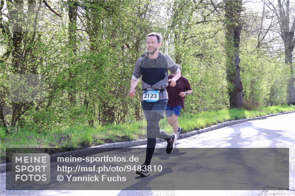 12.04.2026 - 45. Internationalen Wilhelmsburger Insellauf Yannick Fuchs http://msf.ph/oto/9483810 12.04.2026 10:25:34 Laufen 2123 meine-sportfotos.de