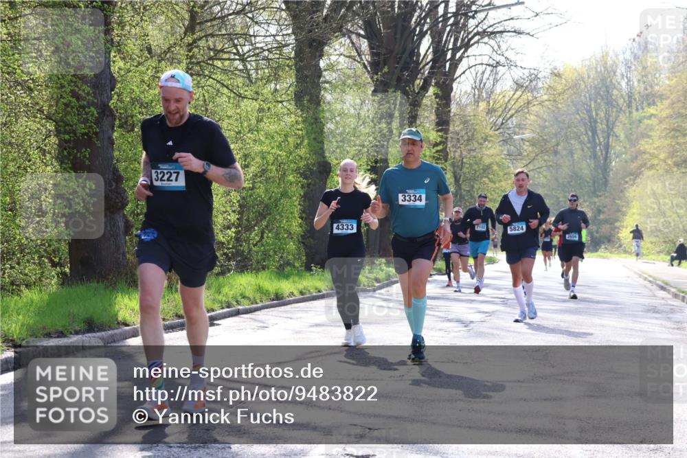 12.04.2026 - 45. Internationalen Wilhelmsburger Insellauf Yannick Fuchs http://msf.ph/oto/9483822 12.04.2026 10:32:56 Laufen 3227, 4333, 3334, 2102, 5824, 2656 meine-sportfotos.de