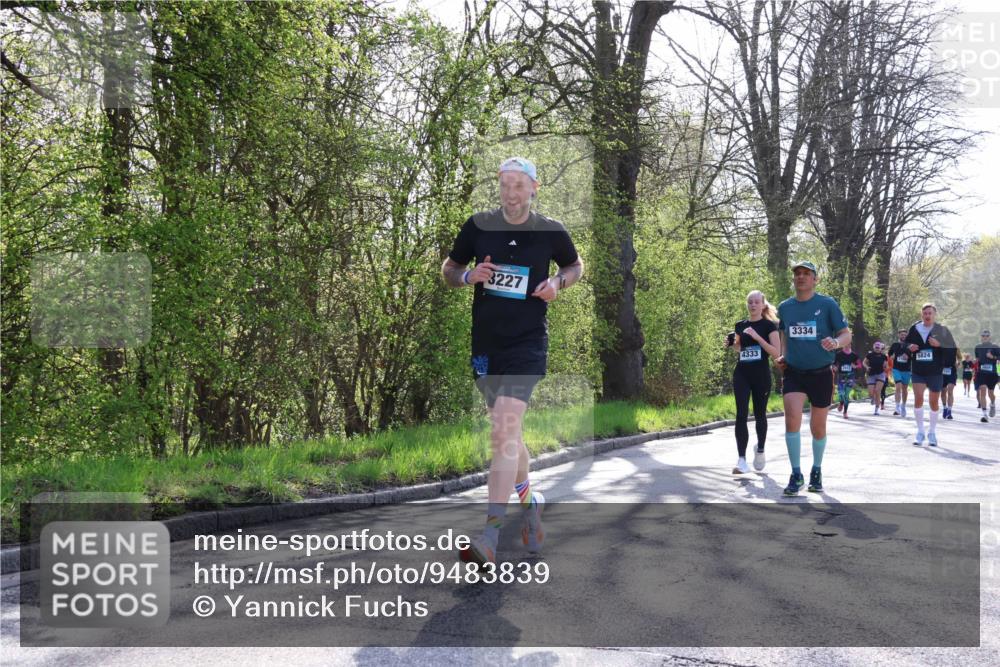 12.04.2026 - 45. Internationalen Wilhelmsburger Insellauf Yannick Fuchs http://msf.ph/oto/9483839 12.04.2026 10:32:57 Laufen 3227, 4333, 3334, 5824, 2654 meine-sportfotos.de