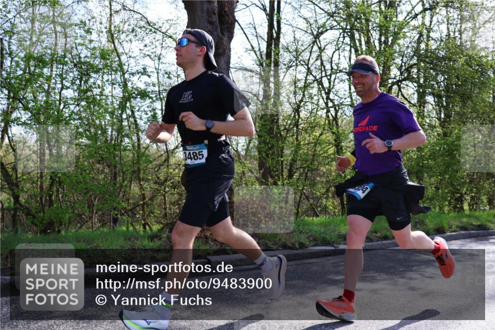 12.04.2026 - 45. Internationalen Wilhelmsburger Insellauf Yannick Fuchs http://msf.ph/oto/9483900 12.04.2026 10:25:45 Laufen 3485 meine-sportfotos.de