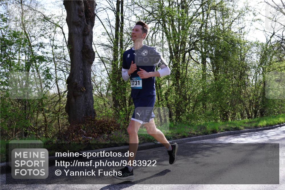 12.04.2026 - 45. Internationalen Wilhelmsburger Insellauf Yannick Fuchs http://msf.ph/oto/9483922 12.04.2026 10:25:51 Laufen 3731 meine-sportfotos.de