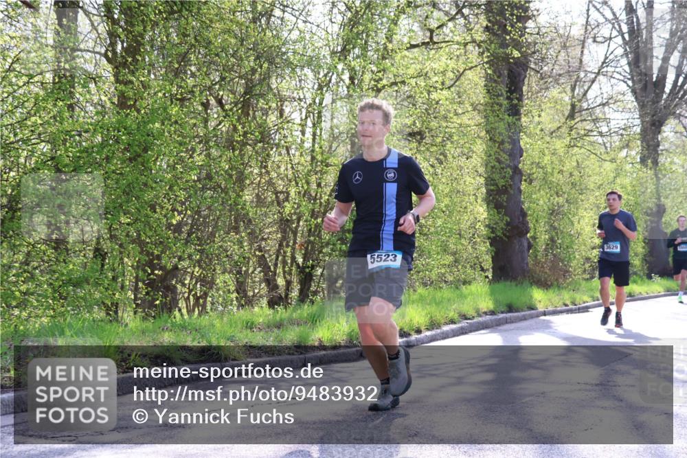 12.04.2026 - 45. Internationalen Wilhelmsburger Insellauf Yannick Fuchs http://msf.ph/oto/9483932 12.04.2026 10:25:53 Laufen 5523, 3629 meine-sportfotos.de