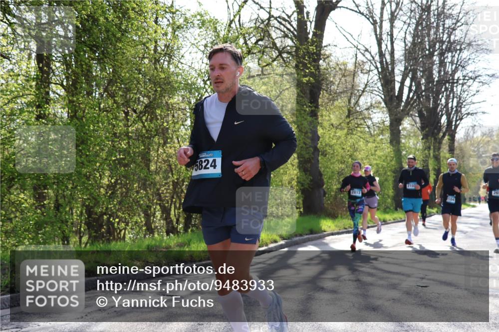 12.04.2026 - 45. Internationalen Wilhelmsburger Insellauf Yannick Fuchs http://msf.ph/oto/9483933 12.04.2026 10:33:02 Laufen 5824, 2813, 2102, 104 meine-sportfotos.de