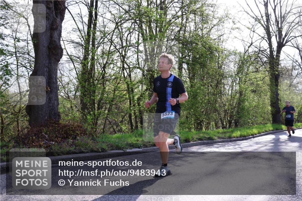 12.04.2026 - 45. Internationalen Wilhelmsburger Insellauf Yannick Fuchs http://msf.ph/oto/9483943 12.04.2026 10:25:53 Laufen 5523, 3629 meine-sportfotos.de