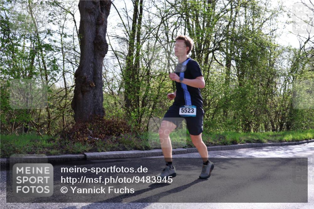 12.04.2026 - 45. Internationalen Wilhelmsburger Insellauf Yannick Fuchs http://msf.ph/oto/9483945 12.04.2026 10:25:54 Laufen 5523 meine-sportfotos.de