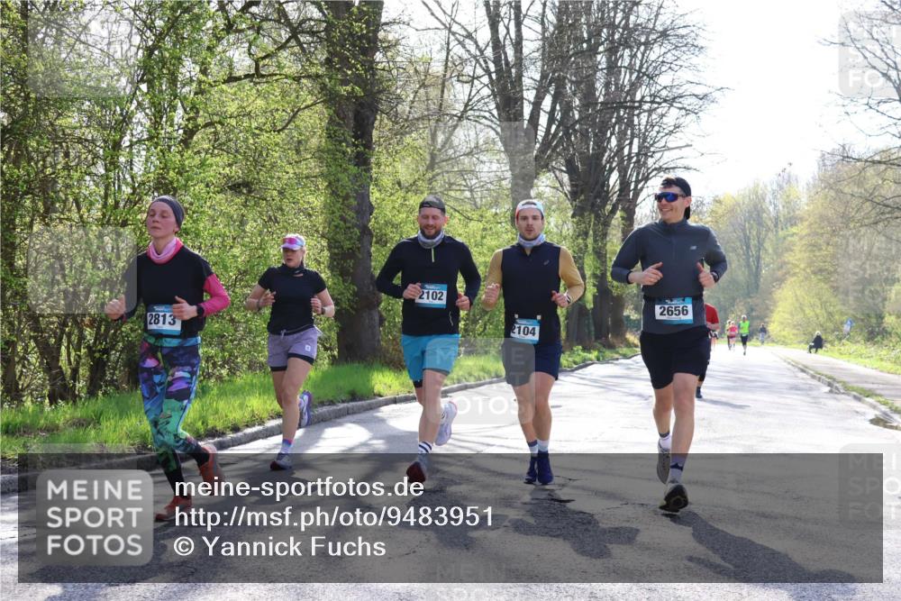 12.04.2026 - 45. Internationalen Wilhelmsburger Insellauf Yannick Fuchs http://msf.ph/oto/9483951 12.04.2026 10:33:03 Laufen 2813, 2102, 2104, 2656 meine-sportfotos.de