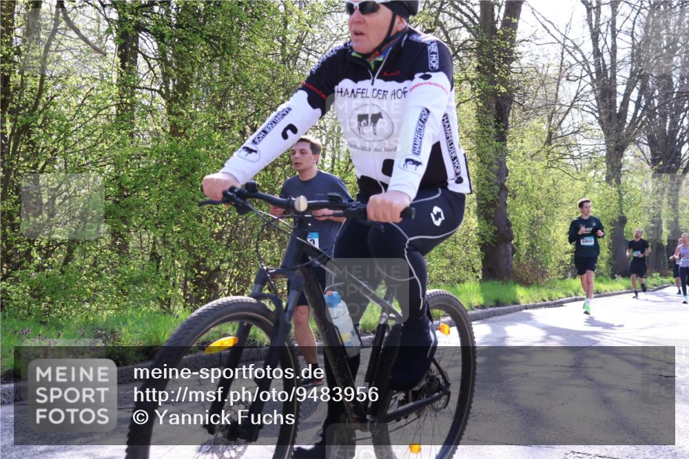 12.04.2026 - 45. Internationalen Wilhelmsburger Insellauf Yannick Fuchs http://msf.ph/oto/9483956 12.04.2026 10:25:55 Laufen 4301 meine-sportfotos.de