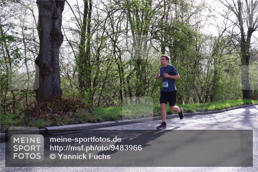 12.04.2026 - 45. Internationalen Wilhelmsburger Insellauf Yannick Fuchs http://msf.ph/oto/9483966 12.04.2026 10:25:56 Laufen 3629 meine-sportfotos.de