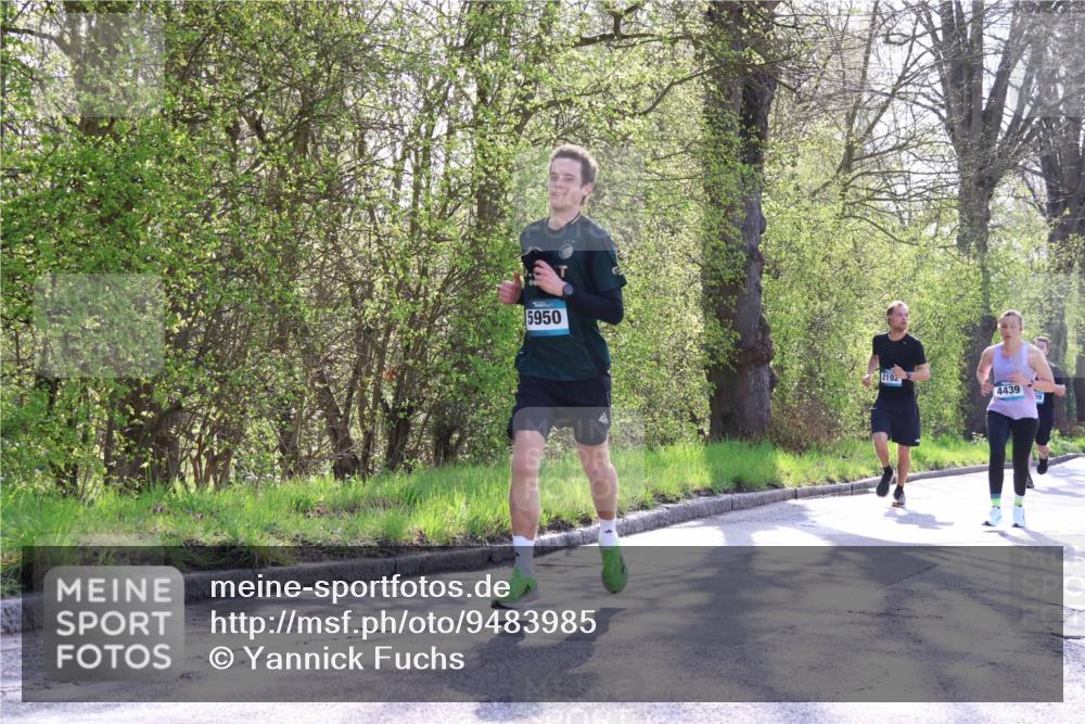 12.04.2026 - 45. Internationalen Wilhelmsburger Insellauf Yannick Fuchs http://msf.ph/oto/9483985 12.04.2026 10:25:58 Laufen 5950, 2192, 4439 meine-sportfotos.de