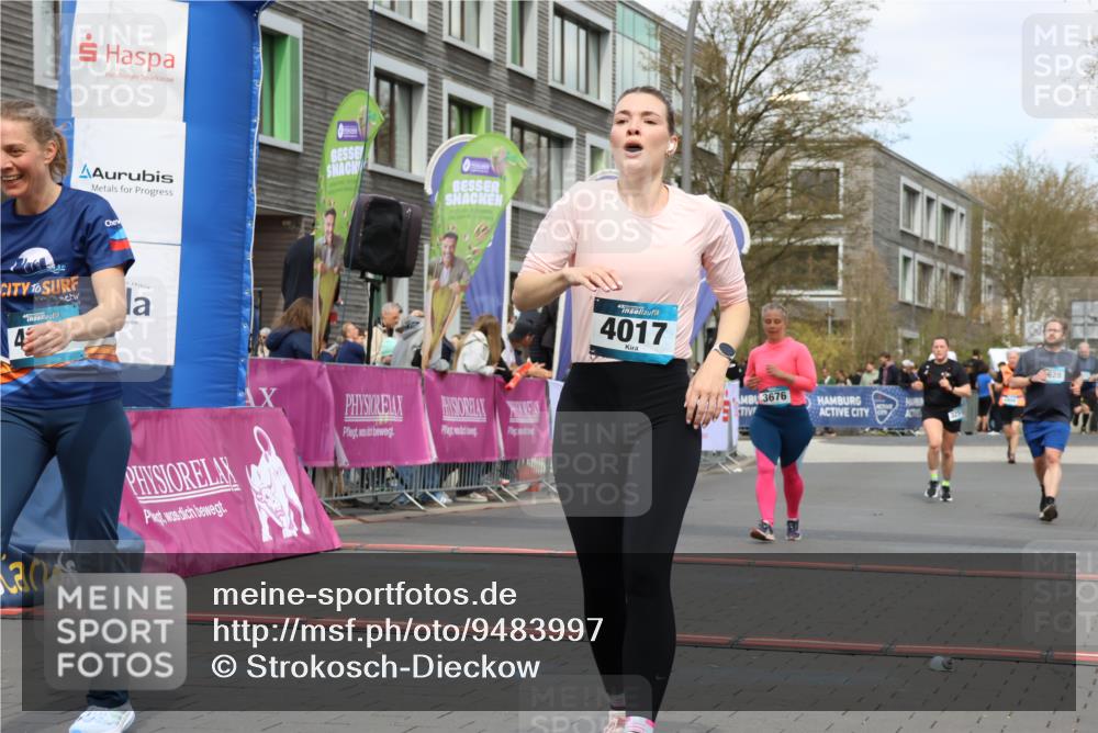 12.04.2026 - 45. Internationalen Wilhelmsburger Insellauf Strokosch-Dieckow http://msf.ph/oto/9483997 12.04.2026 13:22:12 Ziel 4017, 3676, 2628, 3251 meine-sportfotos.de