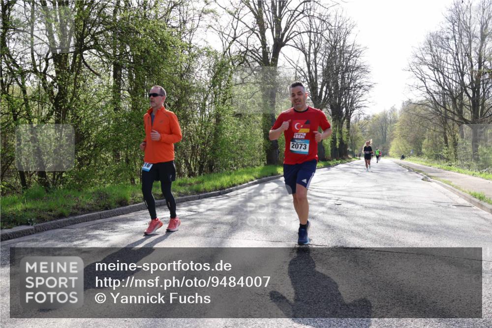 12.04.2026 - 45. Internationalen Wilhelmsburger Insellauf Yannick Fuchs http://msf.ph/oto/9484007 12.04.2026 10:33:09 Laufen 16, 2073 meine-sportfotos.de
