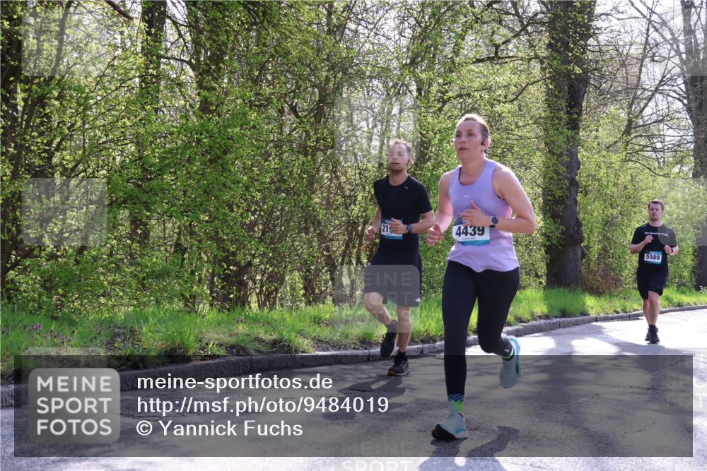 12.04.2026 - 45. Internationalen Wilhelmsburger Insellauf Yannick Fuchs http://msf.ph/oto/9484019 12.04.2026 10:26:01 Laufen 219, 4439, 5589 meine-sportfotos.de