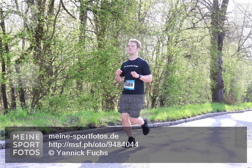 12.04.2026 - 45. Internationalen Wilhelmsburger Insellauf Yannick Fuchs http://msf.ph/oto/9484044 12.04.2026 10:26:04 Laufen 5589 meine-sportfotos.de
