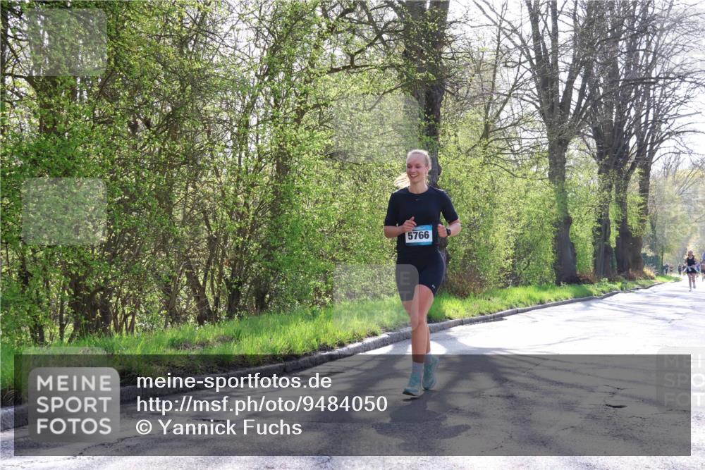 12.04.2026 - 45. Internationalen Wilhelmsburger Insellauf Yannick Fuchs http://msf.ph/oto/9484050 12.04.2026 10:33:14 Laufen 5766 meine-sportfotos.de