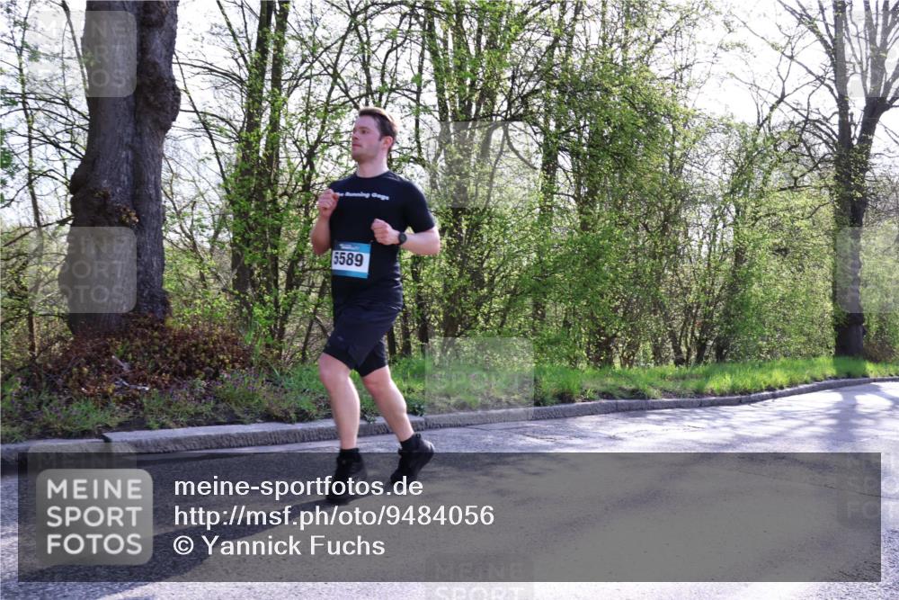 12.04.2026 - 45. Internationalen Wilhelmsburger Insellauf Yannick Fuchs http://msf.ph/oto/9484056 12.04.2026 10:26:04 Laufen 5589 meine-sportfotos.de