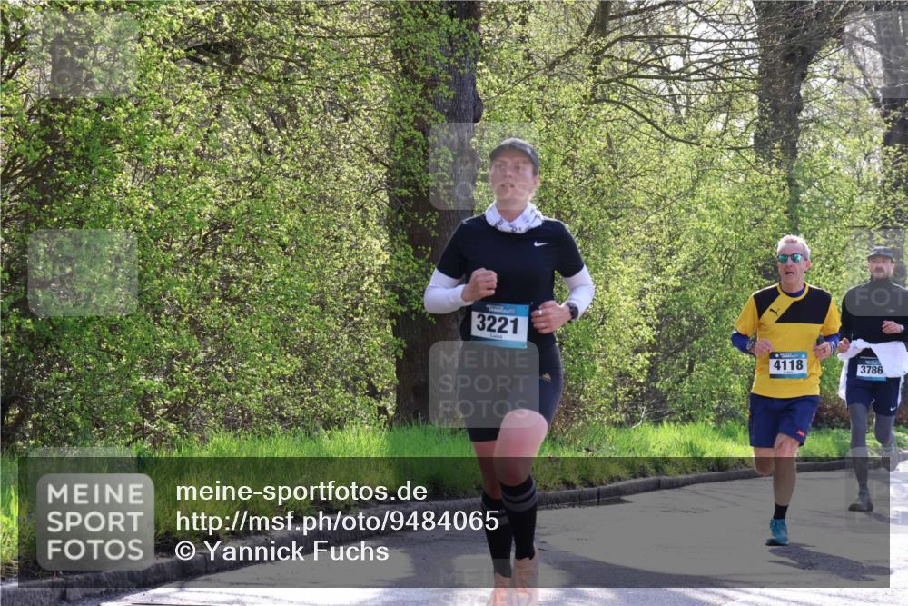 12.04.2026 - 45. Internationalen Wilhelmsburger Insellauf Yannick Fuchs http://msf.ph/oto/9484065 12.04.2026 10:26:06 Laufen 3221, 4118, 3786 meine-sportfotos.de