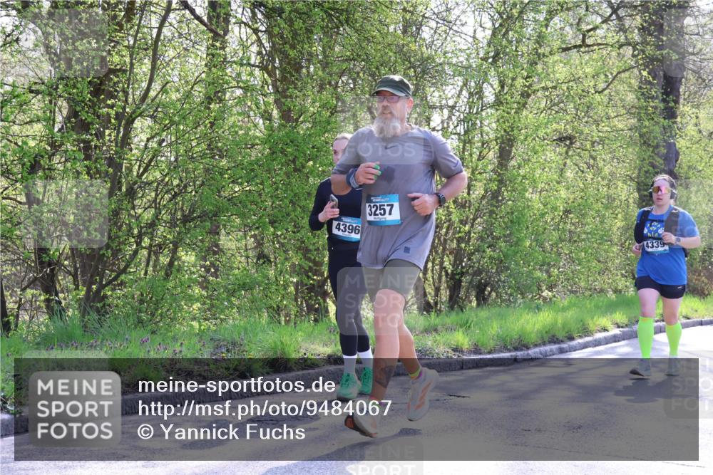 12.04.2026 - 45. Internationalen Wilhelmsburger Insellauf Yannick Fuchs http://msf.ph/oto/9484067 12.04.2026 10:45:50 Laufen 4396, 3257, 4339 meine-sportfotos.de