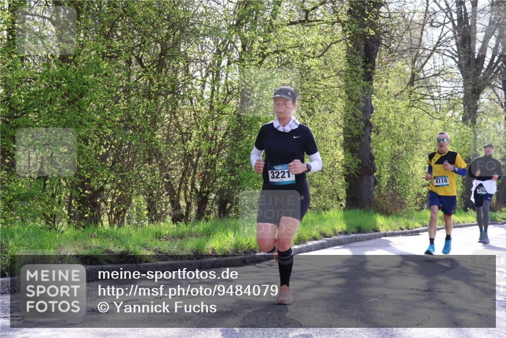 12.04.2026 - 45. Internationalen Wilhelmsburger Insellauf Yannick Fuchs http://msf.ph/oto/9484079 12.04.2026 10:26:07 Laufen 3221, 4118, 3786 meine-sportfotos.de