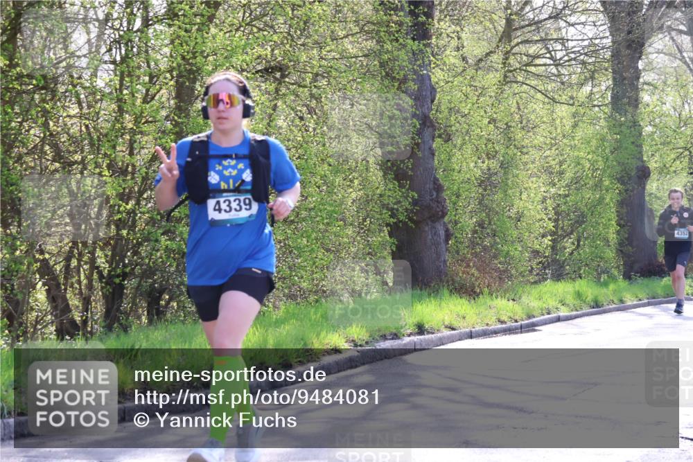 12.04.2026 - 45. Internationalen Wilhelmsburger Insellauf Yannick Fuchs http://msf.ph/oto/9484081 12.04.2026 10:45:51 Laufen 4339, 4352 meine-sportfotos.de