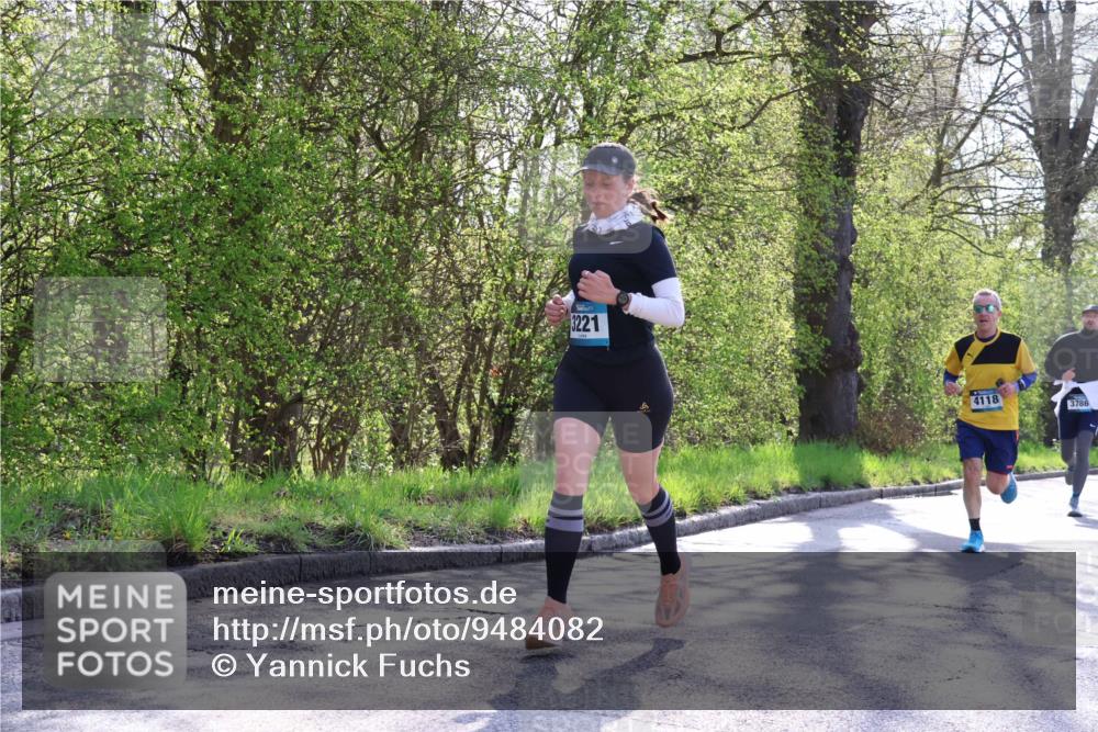 12.04.2026 - 45. Internationalen Wilhelmsburger Insellauf Yannick Fuchs http://msf.ph/oto/9484082 12.04.2026 10:26:07 Laufen 3221, 4118, 3786 meine-sportfotos.de