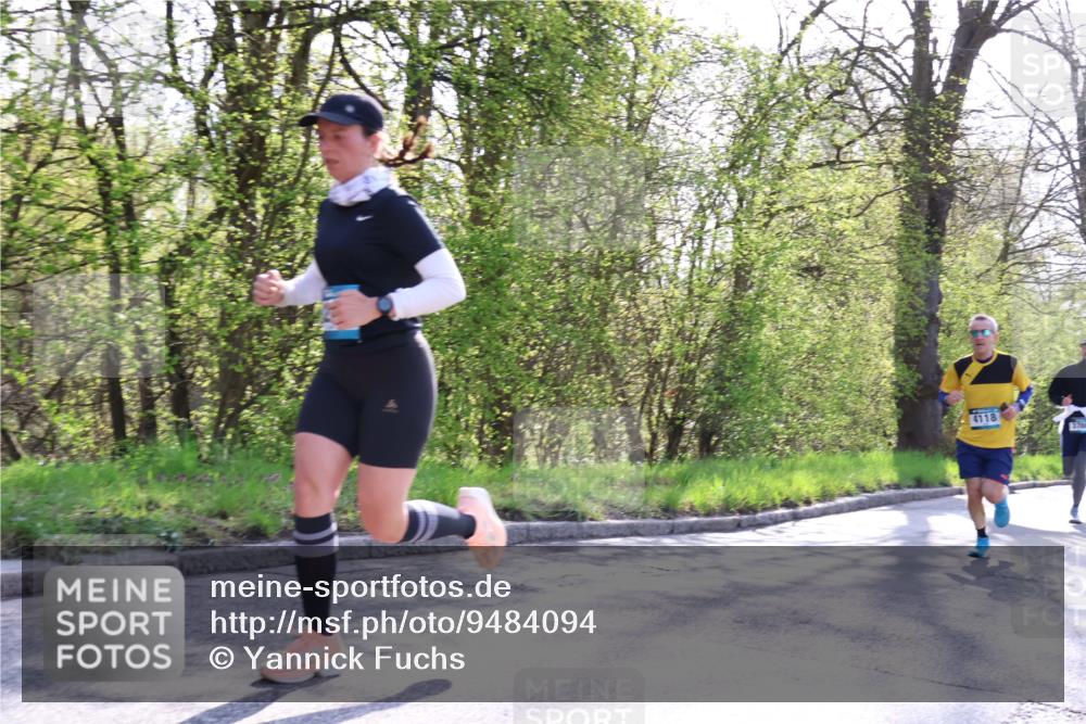 12.04.2026 - 45. Internationalen Wilhelmsburger Insellauf Yannick Fuchs http://msf.ph/oto/9484094 12.04.2026 10:26:08 Laufen 4118 meine-sportfotos.de