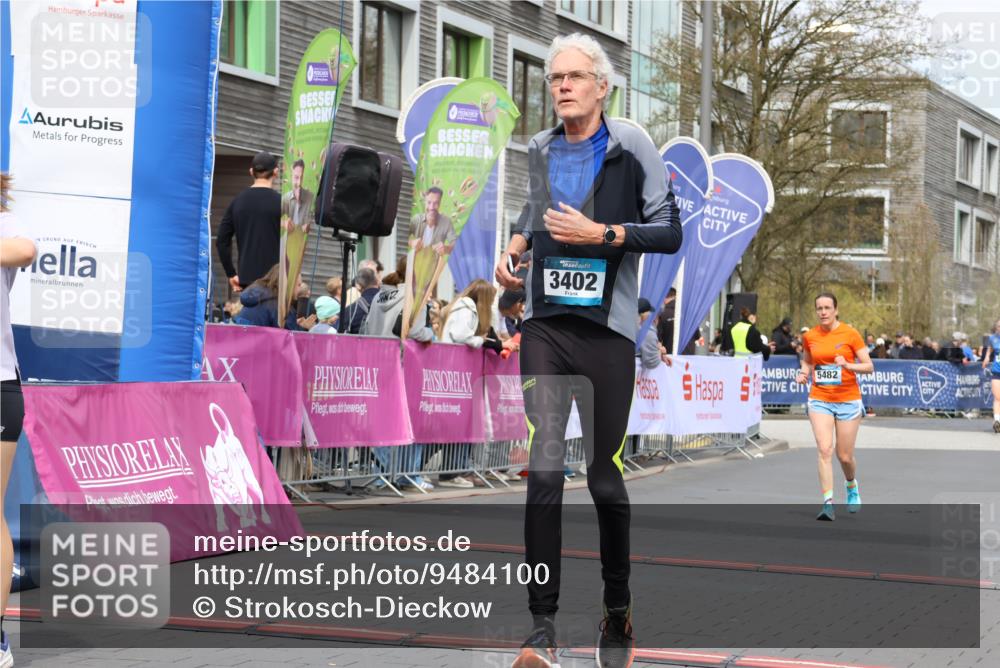 12.04.2026 - 45. Internationalen Wilhelmsburger Insellauf Strokosch-Dieckow http://msf.ph/oto/9484100 12.04.2026 13:22:02 Ziel 4047, 2175, 3402, 5482 meine-sportfotos.de