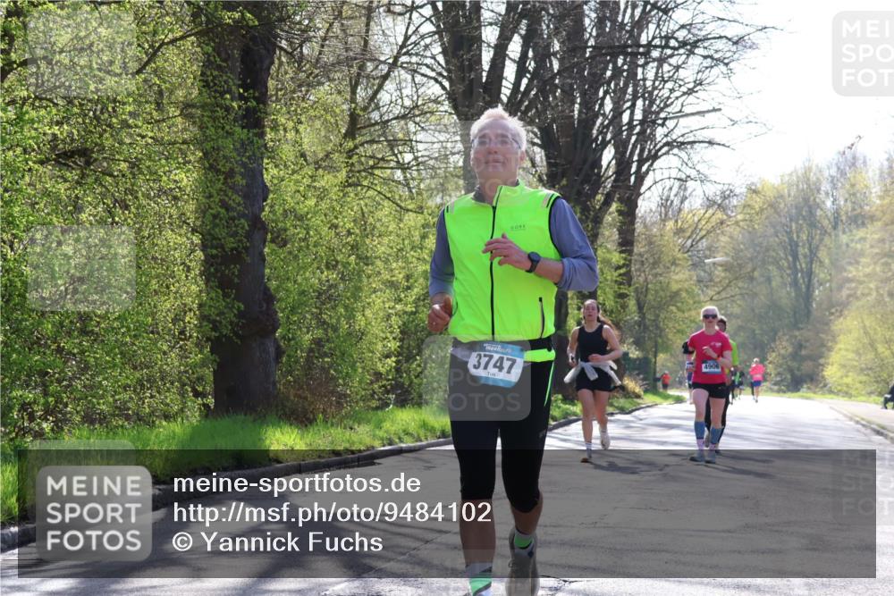 12.04.2026 - 45. Internationalen Wilhelmsburger Insellauf Yannick Fuchs http://msf.ph/oto/9484102 12.04.2026 10:33:23 Laufen 45, 3747, 4906 meine-sportfotos.de