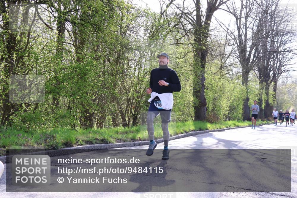 12.04.2026 - 45. Internationalen Wilhelmsburger Insellauf Yannick Fuchs http://msf.ph/oto/9484115 12.04.2026 10:26:11 Laufen 378 meine-sportfotos.de