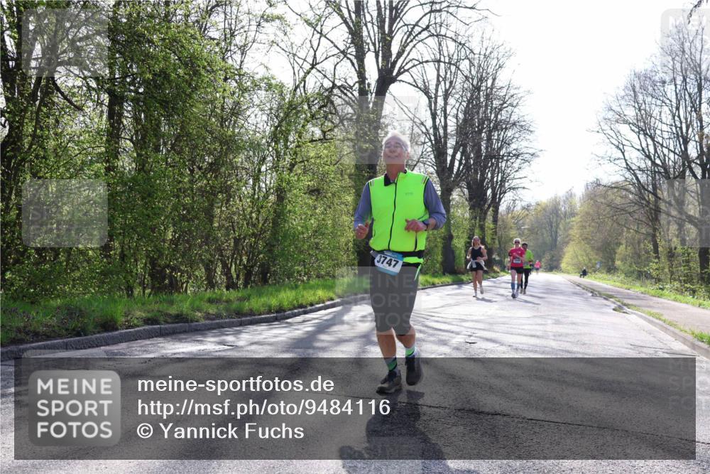 12.04.2026 - 45. Internationalen Wilhelmsburger Insellauf Yannick Fuchs http://msf.ph/oto/9484116 12.04.2026 10:33:24 Laufen 3747 meine-sportfotos.de