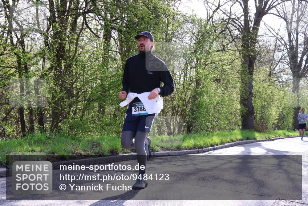 12.04.2026 - 45. Internationalen Wilhelmsburger Insellauf Yannick Fuchs http://msf.ph/oto/9484123 12.04.2026 10:26:11 Laufen 3786 meine-sportfotos.de