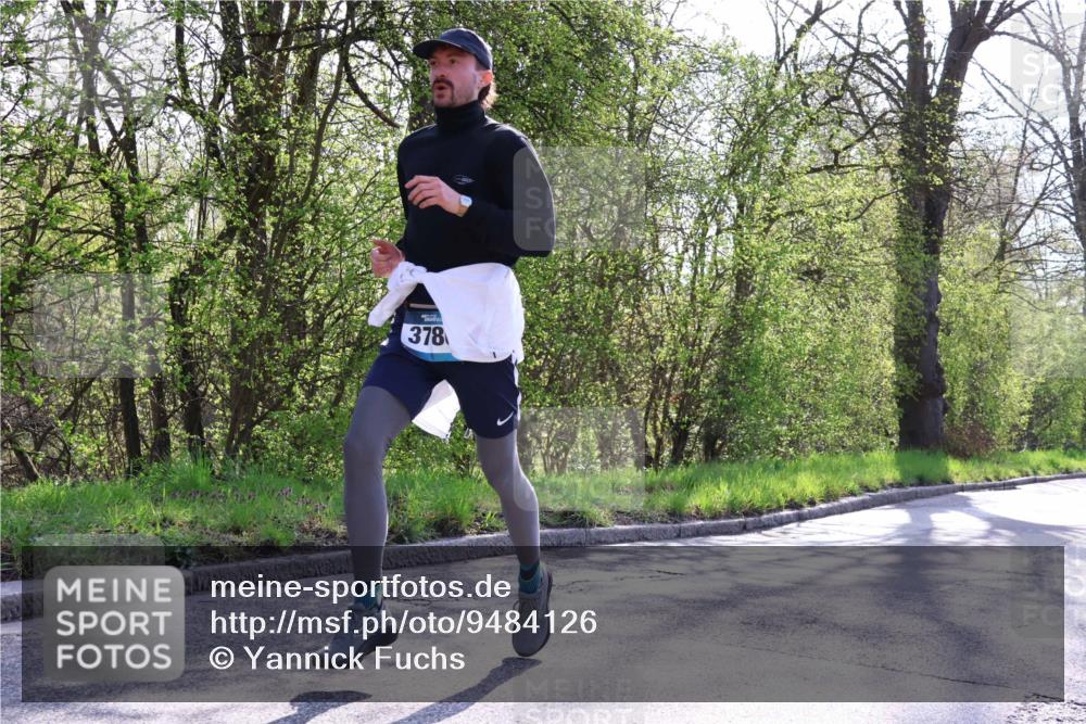 12.04.2026 - 45. Internationalen Wilhelmsburger Insellauf Yannick Fuchs http://msf.ph/oto/9484126 12.04.2026 10:26:11 Laufen 378 meine-sportfotos.de