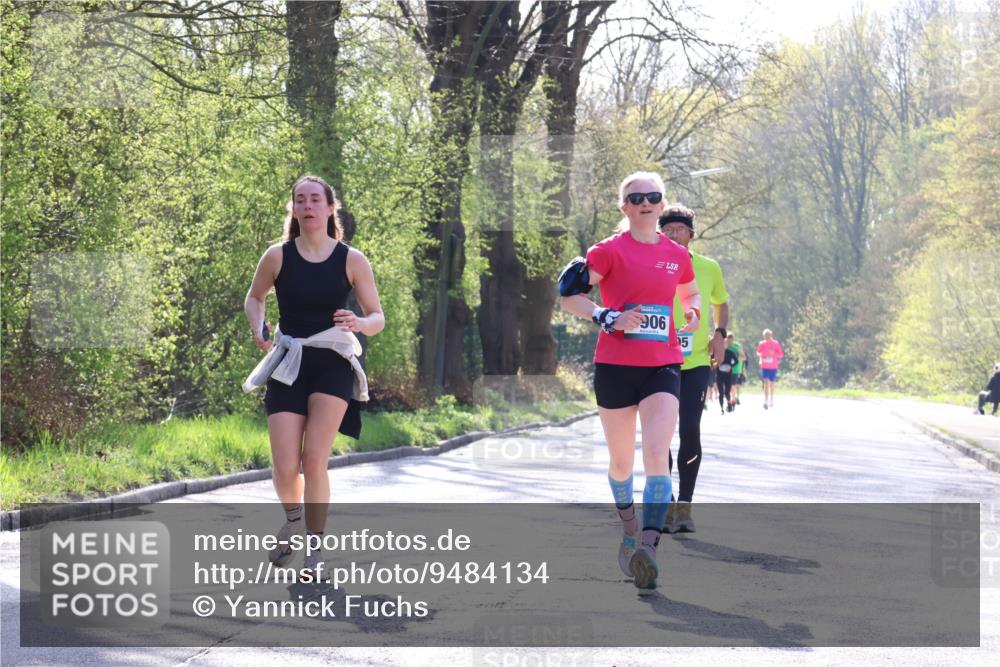 12.04.2026 - 45. Internationalen Wilhelmsburger Insellauf Yannick Fuchs http://msf.ph/oto/9484134 12.04.2026 10:33:26 Laufen 906, 5 meine-sportfotos.de