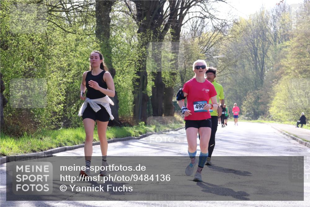 12.04.2026 - 45. Internationalen Wilhelmsburger Insellauf Yannick Fuchs http://msf.ph/oto/9484136 12.04.2026 10:33:26 Laufen 490 meine-sportfotos.de
