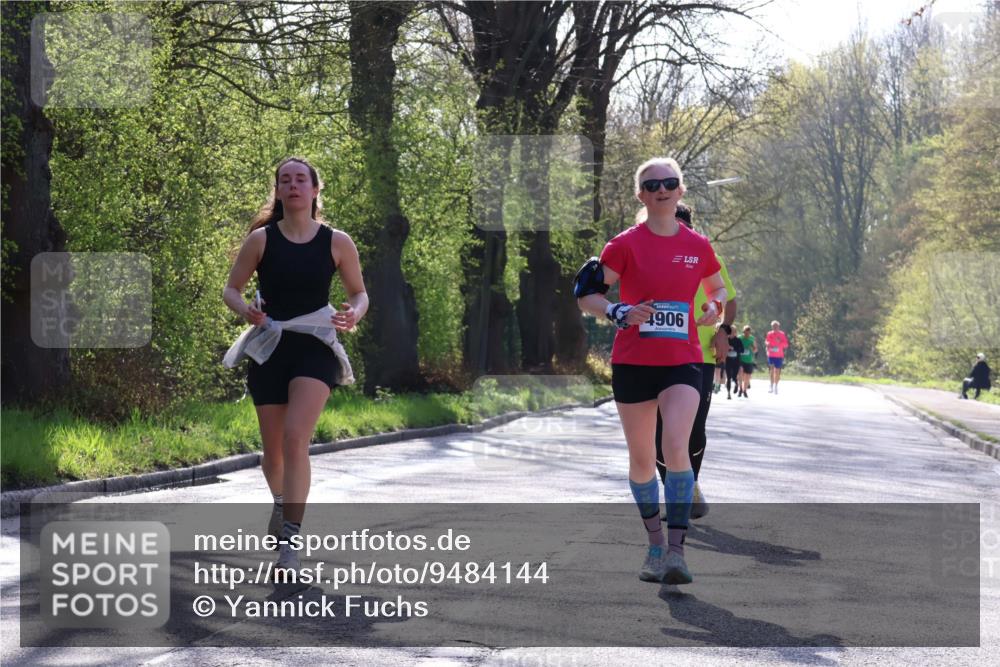 12.04.2026 - 45. Internationalen Wilhelmsburger Insellauf Yannick Fuchs http://msf.ph/oto/9484144 12.04.2026 10:33:26 Laufen 4906 meine-sportfotos.de