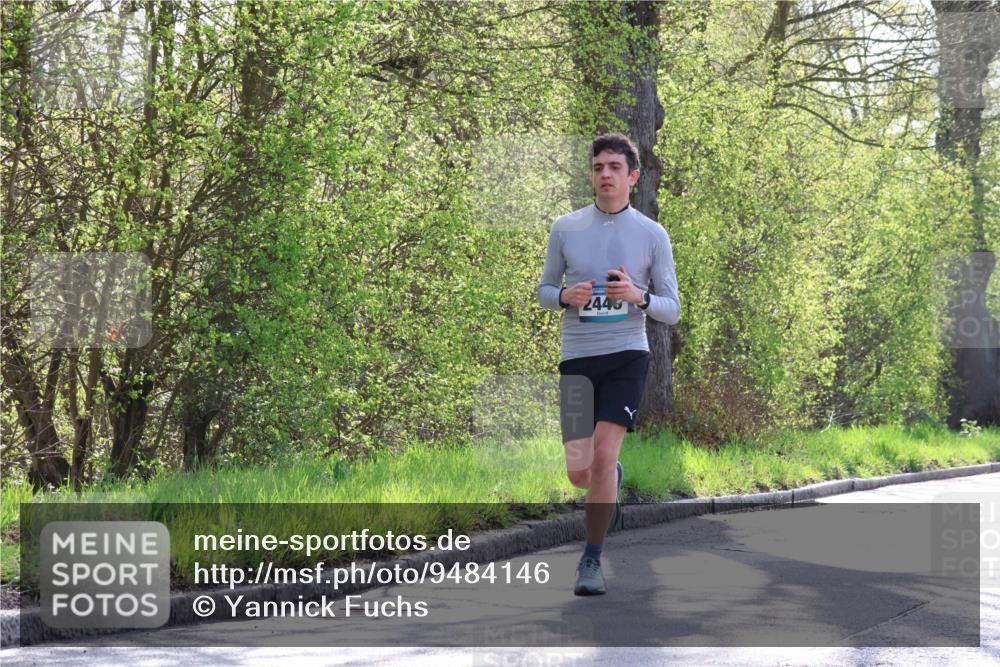 12.04.2026 - 45. Internationalen Wilhelmsburger Insellauf Yannick Fuchs http://msf.ph/oto/9484146 12.04.2026 10:26:15 Laufen 2446 meine-sportfotos.de