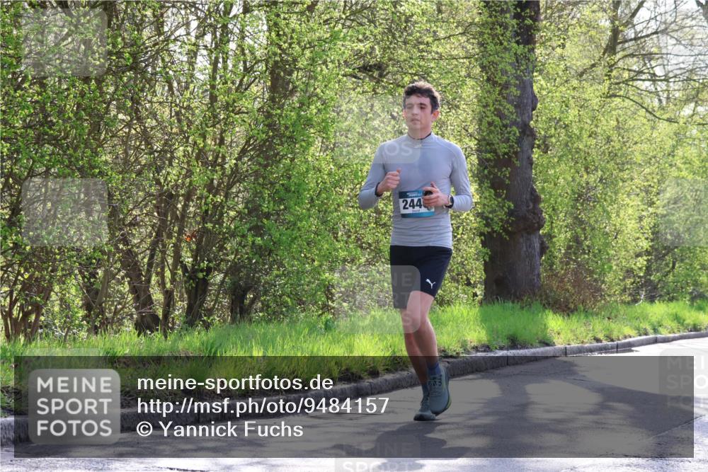 12.04.2026 - 45. Internationalen Wilhelmsburger Insellauf Yannick Fuchs http://msf.ph/oto/9484157 12.04.2026 10:26:15 Laufen 244 meine-sportfotos.de