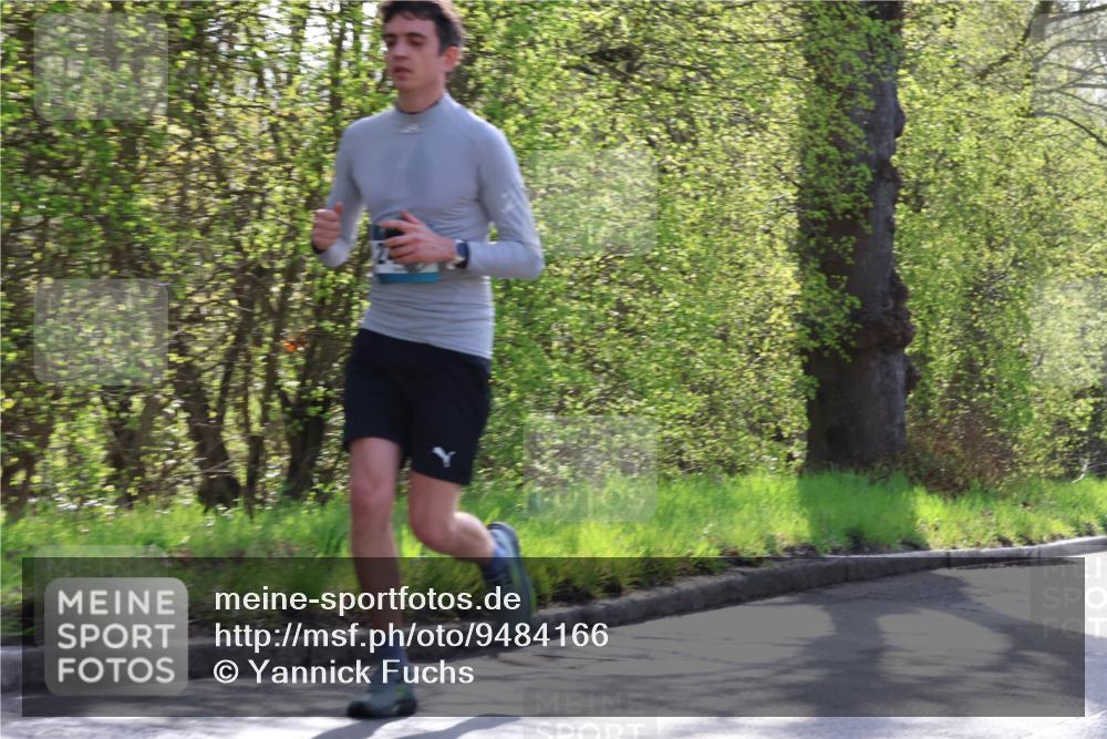 12.04.2026 - 45. Internationalen Wilhelmsburger Insellauf Yannick Fuchs http://msf.ph/oto/9484166 12.04.2026 10:26:16 Laufen  meine-sportfotos.de