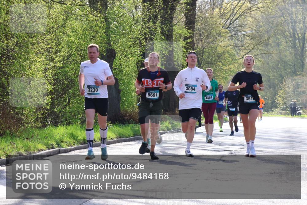12.04.2026 - 45. Internationalen Wilhelmsburger Insellauf Yannick Fuchs http://msf.ph/oto/9484168 12.04.2026 10:26:17 Laufen 8, 3230, 1836, 5691, 3084, 4467, 3238, 4544, 351 meine-sportfotos.de